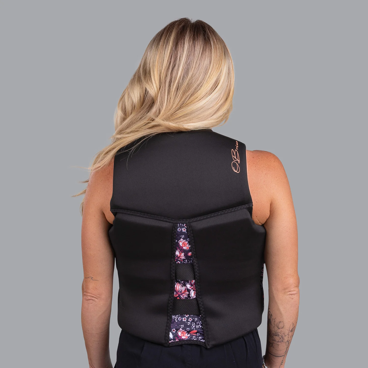 O'Brien Women's V-Back Life Jacket - Coral Floral - Image 6